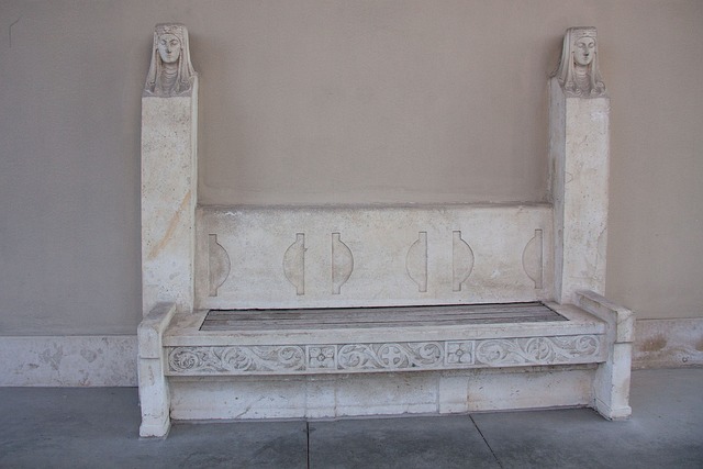 与社会管理 与社会管理