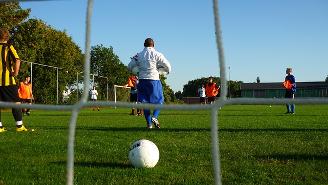 23岁的澳超巨星成国足新归化！上港愿出钱让他入籍，足协已官宣.